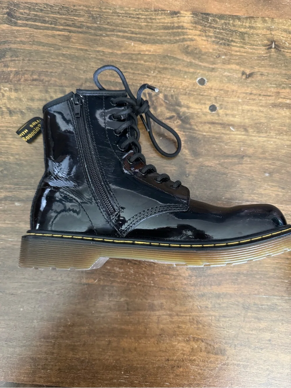 Dr. Martens glossy black